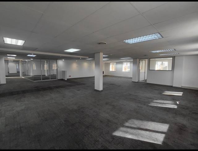 2,415M² OFFICE TO LET IN BRYANSTON